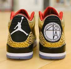 Another partnership between the two have conceived this quickstrike air jordan 1 inspired by the 1986 film. Spike Lee Jordans 4
