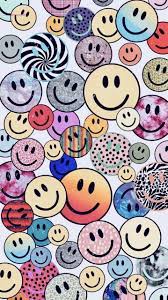 Smiley Faces Shared By On We Heart It Wallcollage Collage Wande Hintergrund Iphone Wandcollage