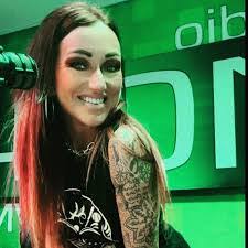 Simone Cole's Instagram, Twitter & Facebook