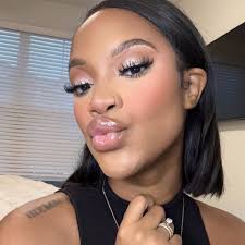 N I K I A (@nikijayy) • Instagram photos and videos