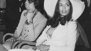 Este jueves por la mañana, jairo anunció la muerte de su esposa, teresa sainz de los terreros. El Lado Tormentoso De Bob Marley Que Expone La Biografia De Su Esposa Musica La Voz Del Interior