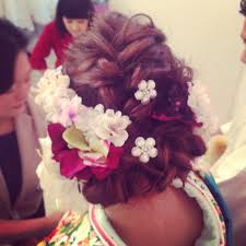 pin de rumi em 和装ヘアスタイル