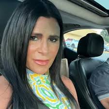 Kattlynn Batchelor (@fight4frdm) • Threads, Say more