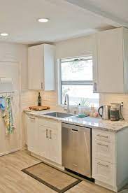 30 Stunning Small Kitchen Remodel On A Budget Kitchendesign Kitchenideas Kitchendecor Kitchen Design Small Budget Kitchen Remodel Kitchen Remodel Small