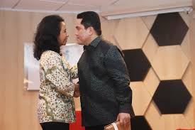 Menteri bumn erick thohir menyatakan pihaknya bersikap terbuka dan transparan dalam menanggapi kritik terkait penyertaan modal negara (pmn) bumn tahun 2021 dan 2022. Jadi Menteri Bumn Erick Thohir Mundur Dari Mahaka Bursa Katadata Co Id
