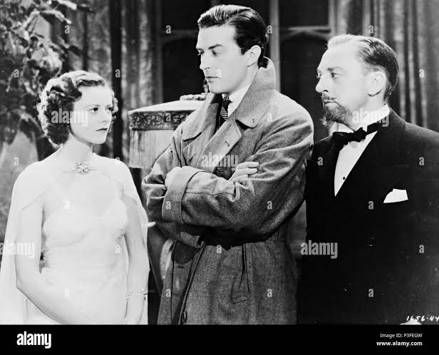 Original Film Title: BULLDOG DRUMMOND ESCAPES. English Title: BULLDOG  DRUMMOND ESCAPES. Film Director: JAMES P. HOGAN. Year: 1937. Stars: RAY  MILLAND; PORTER HALL; HEATHER ANGEL. Credit: PARAMOUNT PICTURES / Album  Stock Photo - Alamy