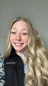 Are there any horse job opportunities near Burbank, WA?