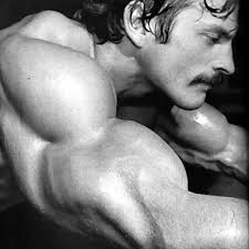 Earl Maynard Mr. Universe