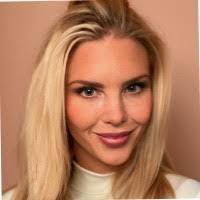 Karen Ramlogan's Instagram, Twitter & Facebook