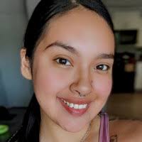 Leslie Caro's Instagram, Twitter & Facebook