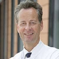 Peter Galle's Instagram, Twitter & Facebook