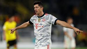 Adu tajam antara erling haaland (dortmund) dan robert lewandowski (borussia dortmund) akan tersaji pada laga piala super jerman dini hari nanti. Hokhbf3rt4do3m