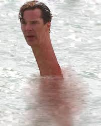 If you check out his instagram, the internet sensation posts. Pepe Kowalski On Twitter Buzzfeeduk Benedict Cumberbatch S Long Neck Is Your New Favourite Meme Http T Co Wvev4pnkpi Http T Co V6n4pax71h Corinaggil