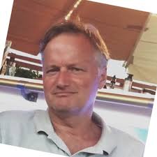 4 Techniques Used by Bankers to Make More Money