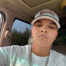 Emily Braddock (@braddocke1362)