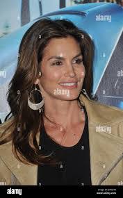 Cindy Hassinger's Instagram, Twitter & Facebook