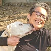 2300+ "Débi" profiles