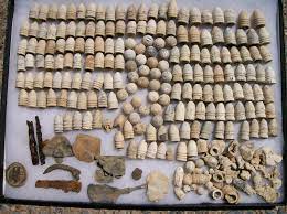 I've been fortunate to find a really good amount of various bullets a few buttons and some silver coins. Civil War Relics Friendly Metal Detecting Forums