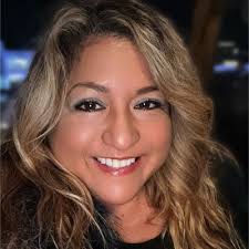 Sandy Marcal's Instagram, Twitter & Facebook