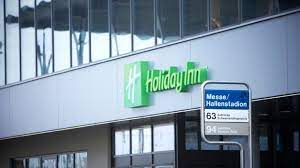 The hotels surroundings are embossed by the pulsating life of switzerlands most famous concert and music. Holiday Inn Zurich Messe Zurich Holidaycheck Kanton Zurich Schweiz