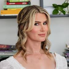 Olivia Scully (they/she) (@oliviagscully)