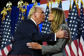 Donald Trump and Melania's 'new power dynamic' revealed by body language  expert - The Mirror