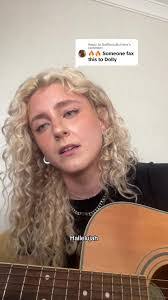 Jolene Roper's Instagram, Twitter & Facebook