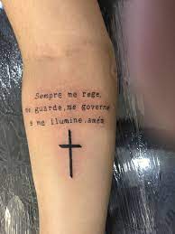 Tatto Pequena Antebraco Tatuagem Tatuagens Cristas Tatuagens Masculinas Frases Porem, sabemos que tatuar o braco inteiro pode ser ainda mais impactante que uma pequena tatuagem em qualquer parte do corpo. tatuagens masculinas frases