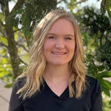 Dixie Jenkins's Instagram, Twitter & Facebook