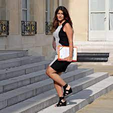 Marlène schiappa a écrit une lettre au président du csa au sujets de séquences de l'émission «incroyables mariages gitans» sur tfx, montrant la cérémonie du. Marlene Schiappa Vive La Revolution The Times Magazine The Times
