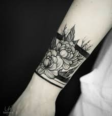 Pin By Iris Hauksdottir On Tattoos Arm Band Tattoo Sleeve Tattoos Arm Tattoos Wolf