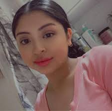 If you haven't ordered the wildflowers and wild horses bundle, go order it!  I love every scent in this one! The Wildflowers & Wild Horses Wax  Collection! Comes in the perfect felt