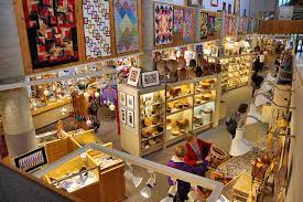 The folk art center is milepost 382 on the blue ridge parkway a few miles east of asheville, easily accessible from highway 70 or interstate 40, it is the museum/shop of the southern highlands craft guild. Folk Art Center Asheville