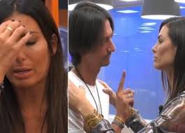 Grande fratello vip 2020, valeria marini in lacrime valeria marini è nella casa del grande fratello vip da pochissimi giorni eppure è già in crisi. Grande Fratello Vip 5 Gregoraci Lacrime Dayane Mello Oppini Pace Sanzioni Affaritaliani It