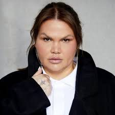 THAIS CARLA (@thaiscarla) • Instagram photos and videos