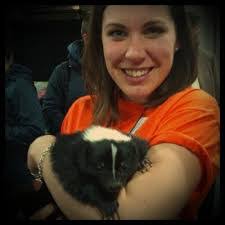 Eve Howe's Instagram, Twitter & Facebook