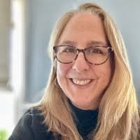 Grace Larkin's Instagram, Twitter & Facebook