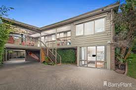 We are expert professionals in the field of detecting building faults and termite related issues. 11 The Crest Frankston South Vic 3199 For Sale Barry Plant