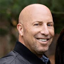 Tom Heilman's Instagram, Twitter & Facebook