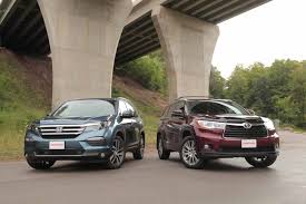 The 2019 honda pilot and toyota highlander offer our rochester area buyers the space and utility they need. 2016 Honda Pilot Vs 2015 Toyota Highlander Autoguide Com