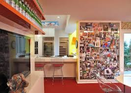 Photo Collages Without Frames Ideas And Inspiration Cute ways to display & organize photos in your room.