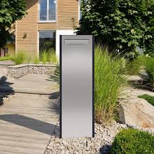 Standbriefkasten Briefkastensaule Mit Postentnahme Hinten Edelstahl Geburstet Standbriefkasten Modernes Postfach Briefkasten Modern