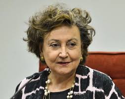 Quem é Rodrigo Roca, novo advogado de Flávio Bolsonaro