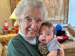 Just the Backer family ringing in the new year with as many small dogs (+ a  baby) as human adults #RingALing