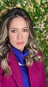 Jeanette Renfro's Instagram, Twitter & Facebook