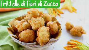 Dalla primavera all'estate i fiori di zucca, grazie alla loro versatilità in cucina, sono protagonisti di tante ricette gustose. Fatto In Casa Da Benedetta Frittelle Di Fiori Di Zucca Facebook