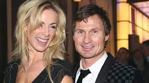 Alle henvendelser skal gå til: Petter Stordalen Gunhild Melhus Har Ikke Sovet Pa Eget Hotell