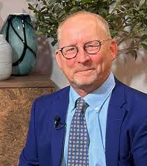 Katie Fielding's Instagram, Twitter & Facebook