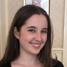 Cara Whipple's Instagram, Twitter & Facebook