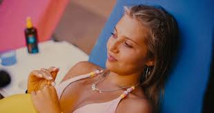 How to Have Sex Review